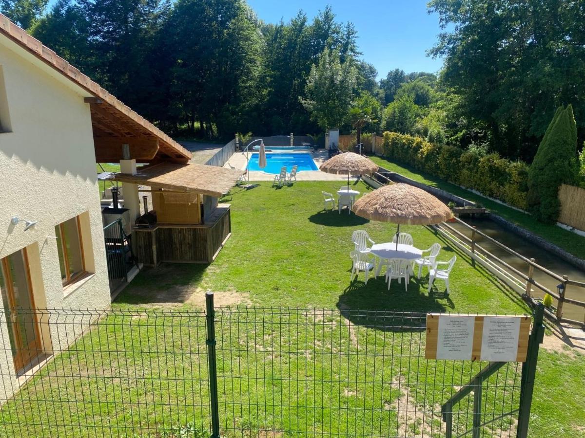 Luxury Safari Tents At Moulin Du Pommier Glamping & Camping Saulgond Exterior foto