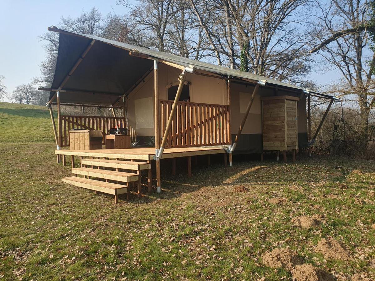 Luxury Safari Tents At Moulin Du Pommier Glamping & Camping Saulgond Exterior foto