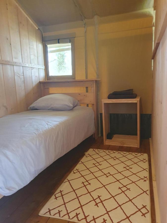 Luxury Safari Tents At Moulin Du Pommier Glamping & Camping Saulgond Exterior foto