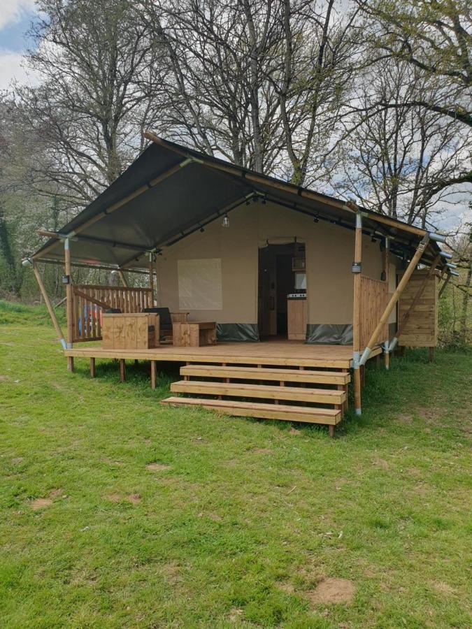 Luxury Safari Tents At Moulin Du Pommier Glamping & Camping Saulgond Exterior foto