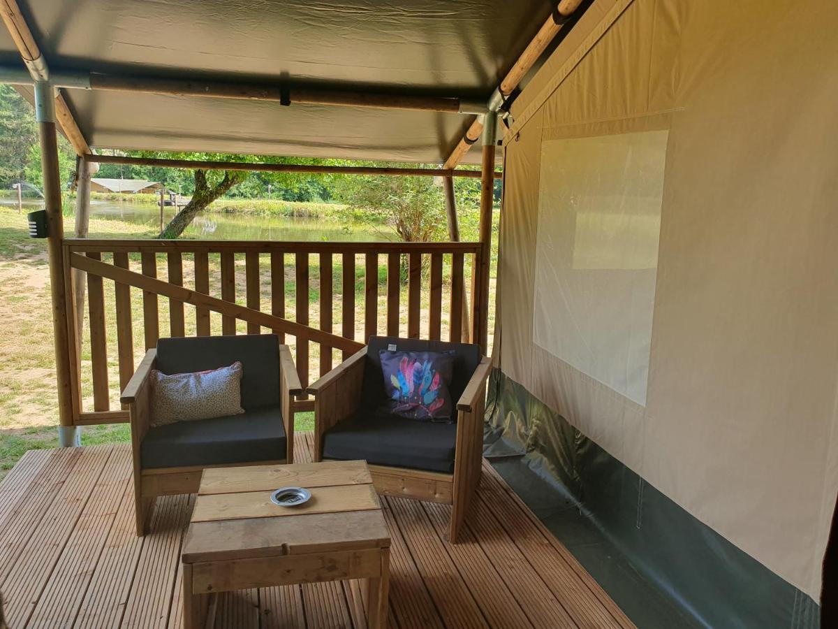 Luxury Safari Tents At Moulin Du Pommier Glamping & Camping Saulgond Exterior foto
